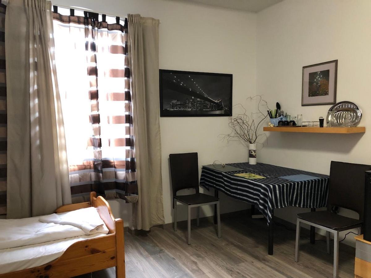 Harom Tarka Macska Apartmanok Sárospatak Esterno foto