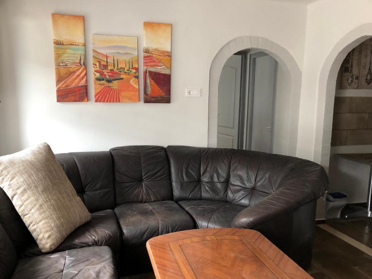 Harom Tarka Macska Apartmanok Sárospatak Esterno foto